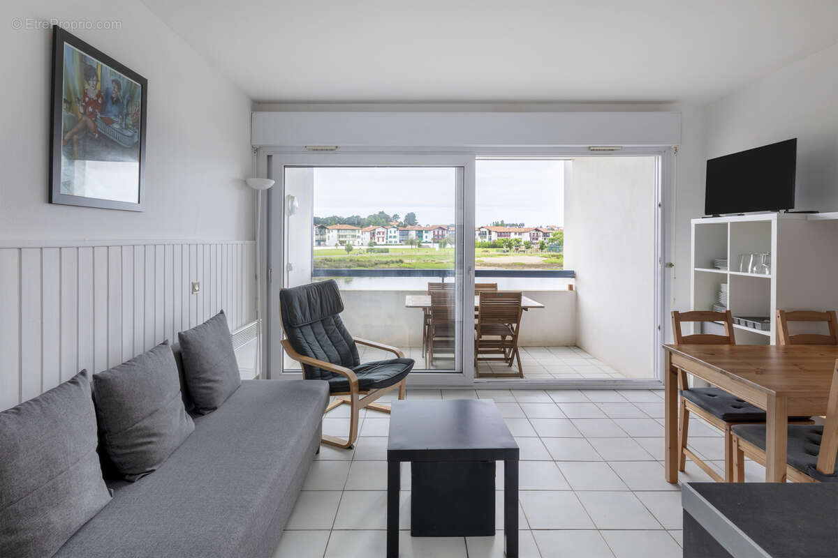 Appartement à CIBOURE