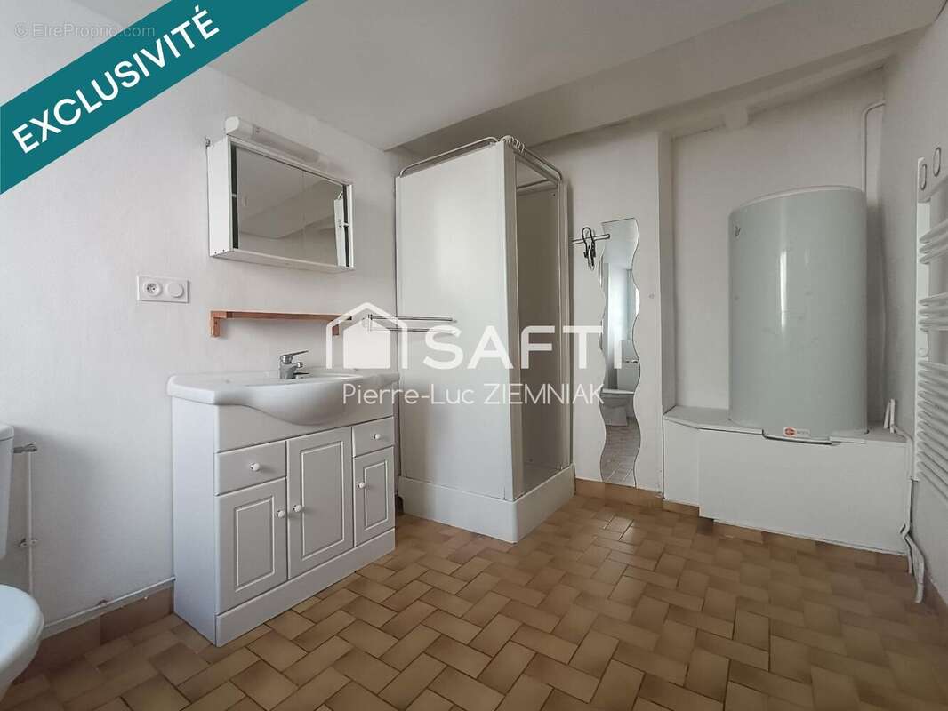Maison 70 m² à La Bazouge-De-Chemere  - photo 2