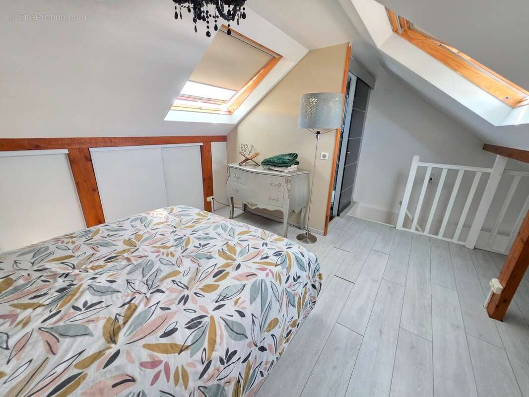 Maison à vendre 0 pièces RIS ORANGIS (91) - photo 15