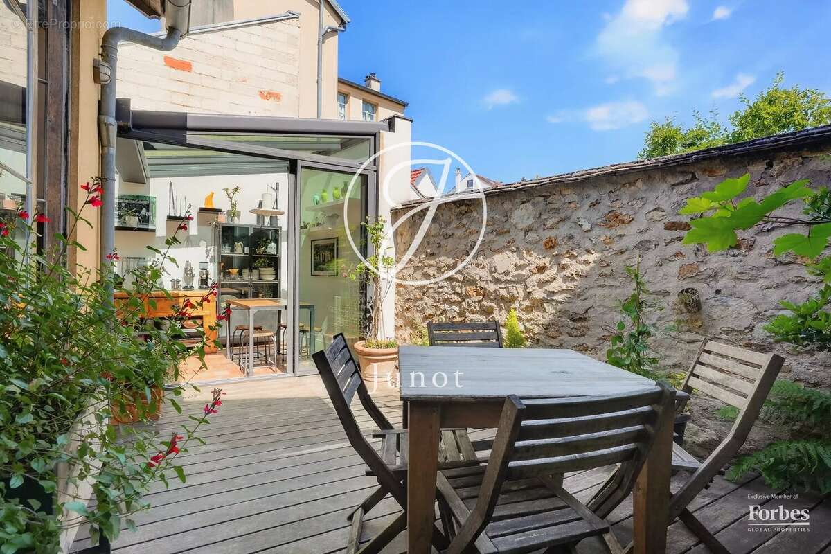 Maison à MARLY-LE-ROI