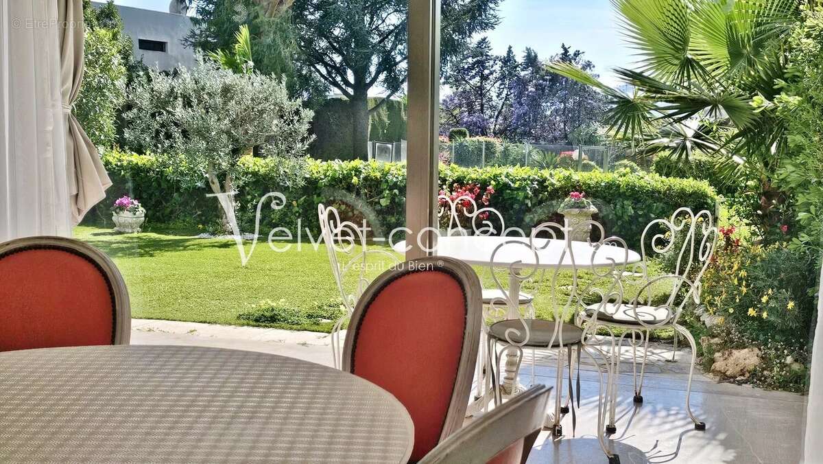 Appartement de 3 Pièces avec jardin au calme absolu - photo 14