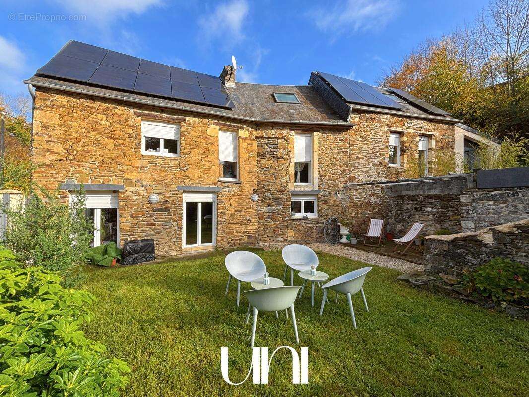 Maison à TROIS-MONTS