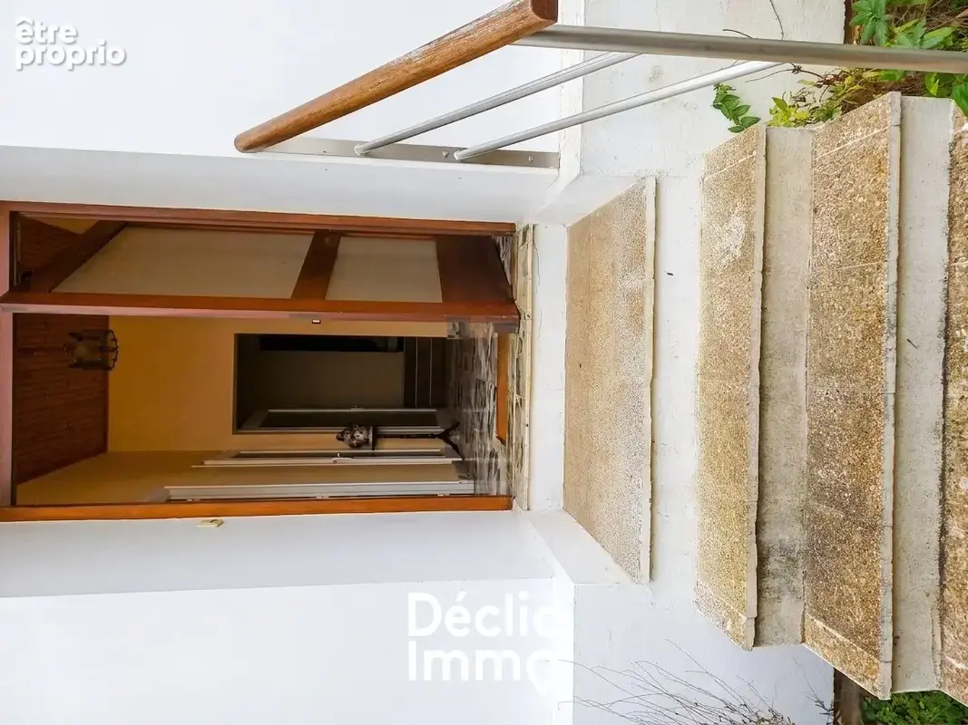 Maison de caractère à Bourg-sous-la-Roche  117 m² - Terrain 500m² - Tout à pied - photo 10