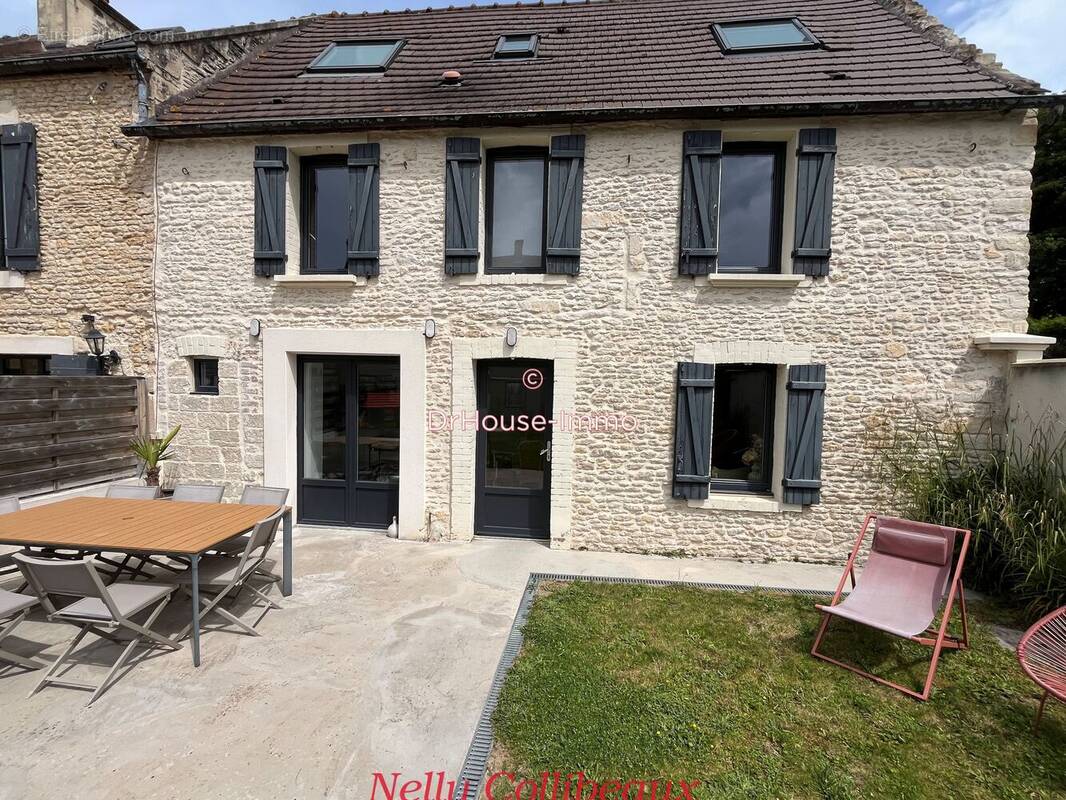 Maison à BIEVILLE-BEUVILLE