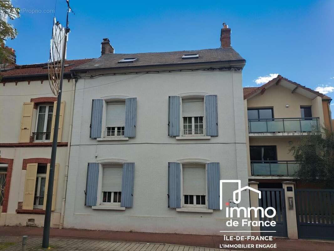 Appartement à MANTES-LA-JOLIE