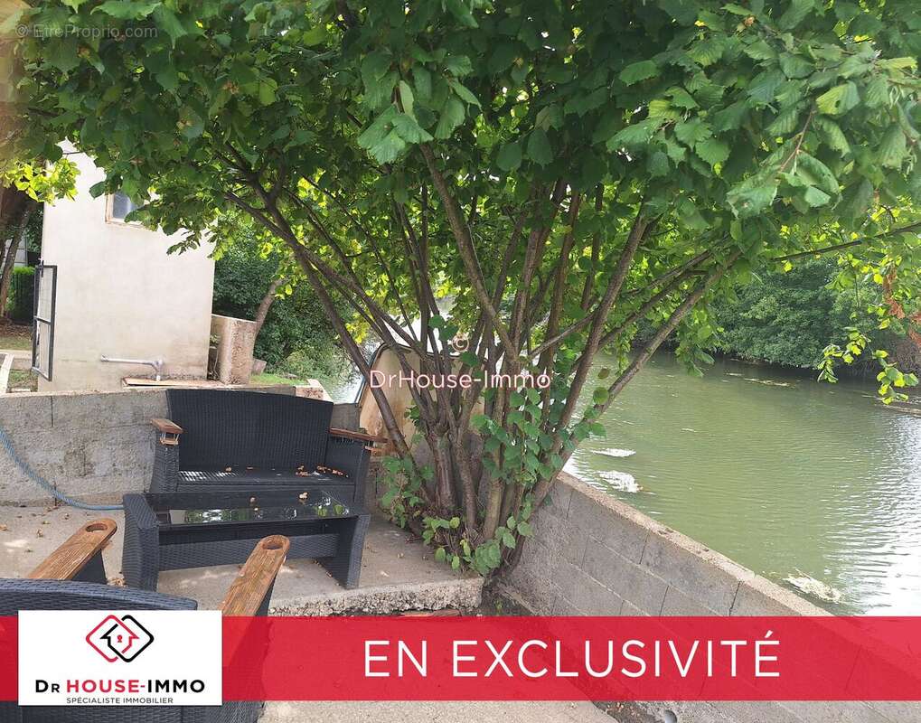 Maison à LA GUIERCHE