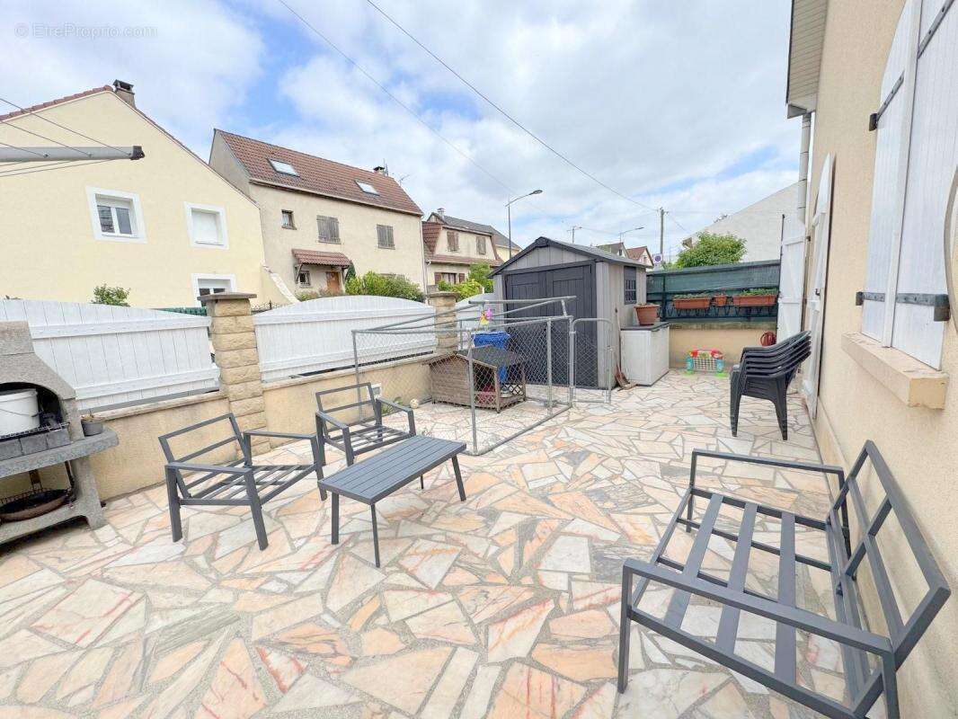 Maison à DRANCY