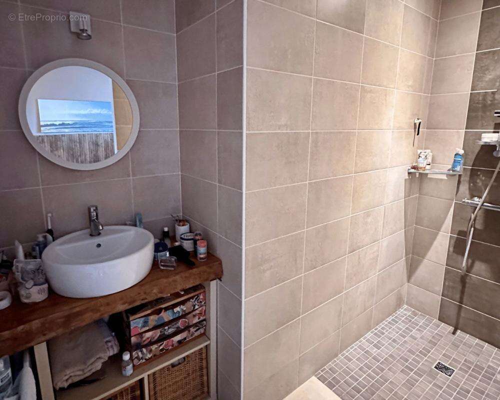 Maison à LES MATHES