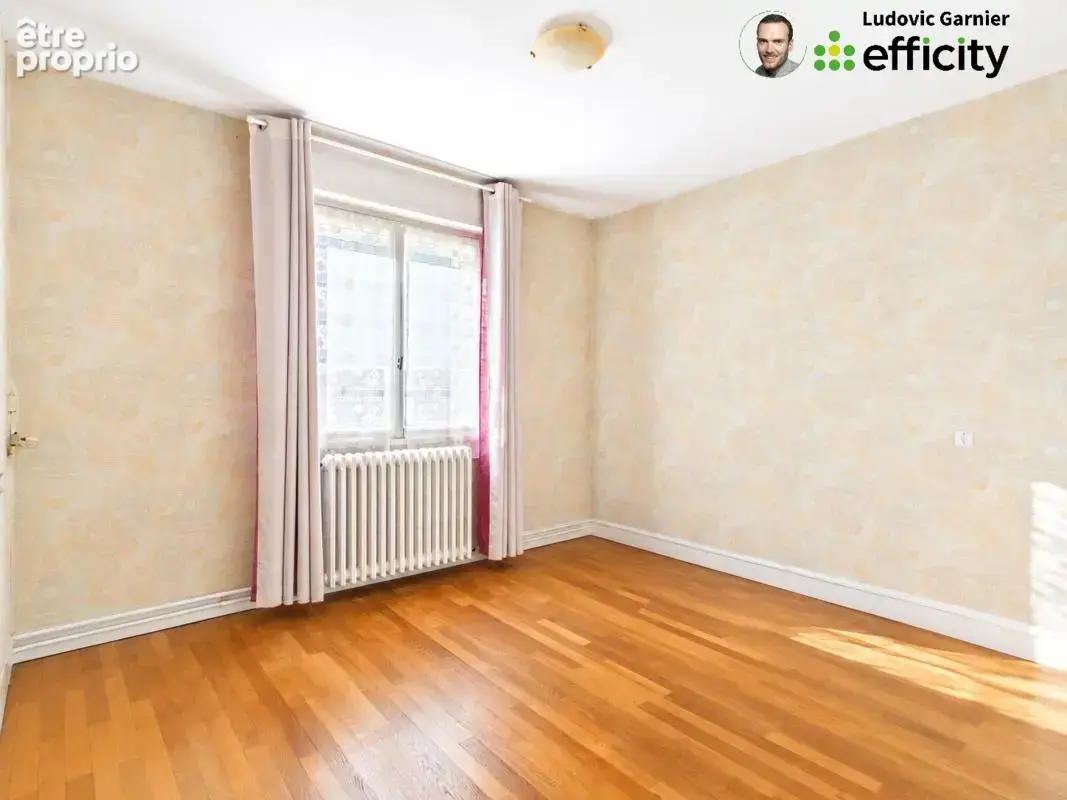 Maison 10 pièces 292 m² à vendre à Sourdeval (50150) - photo 11