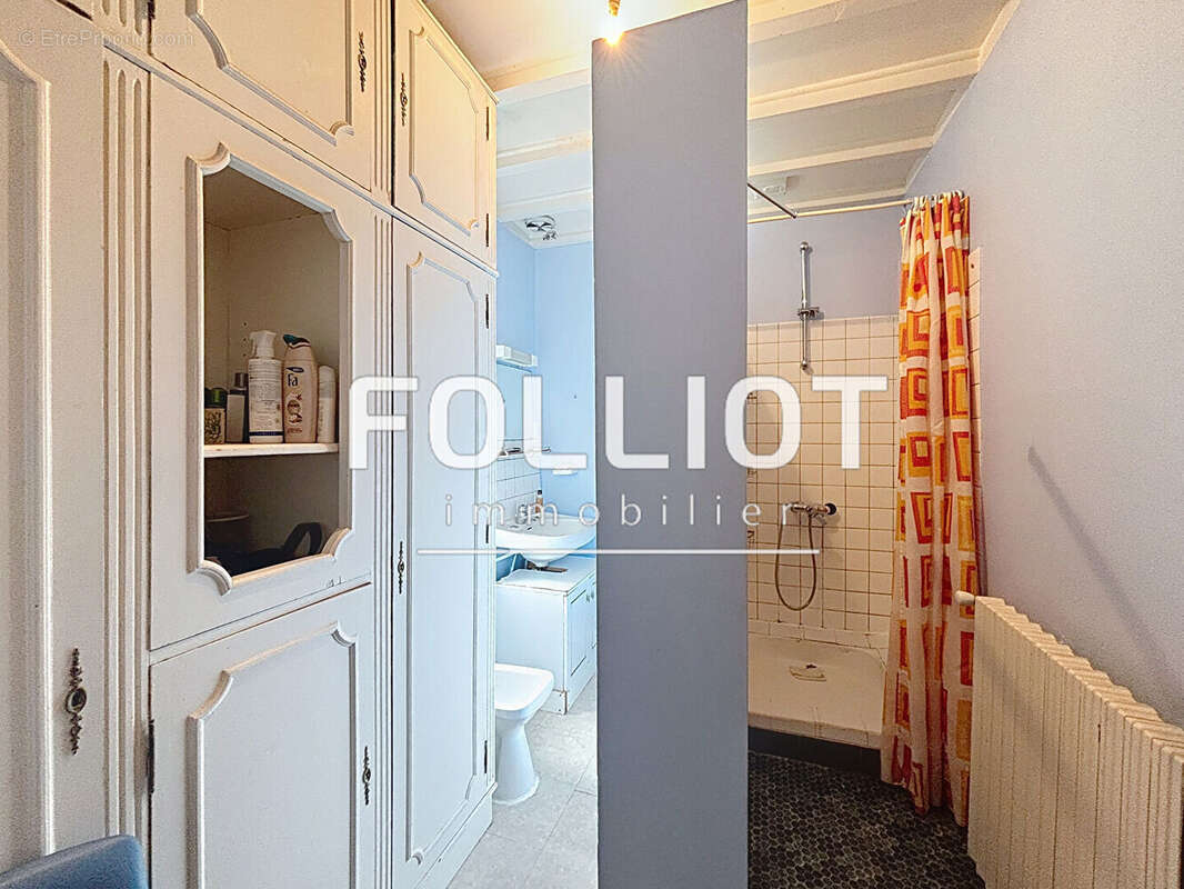 Maison à HEUGUEVILLE-SUR-SIENNE