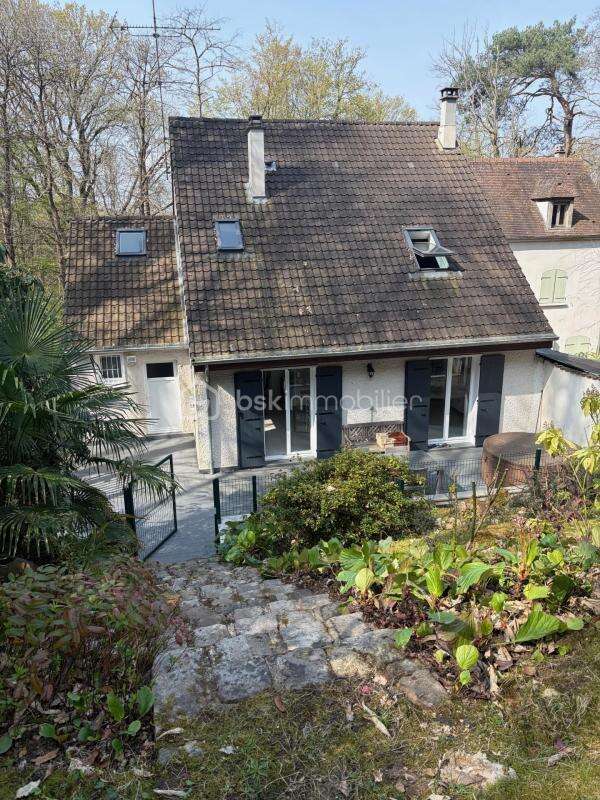 Maison à BURES-SUR-YVETTE