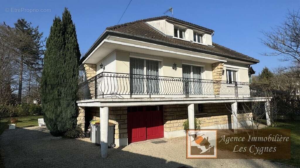 Maison à CHARTRETTES