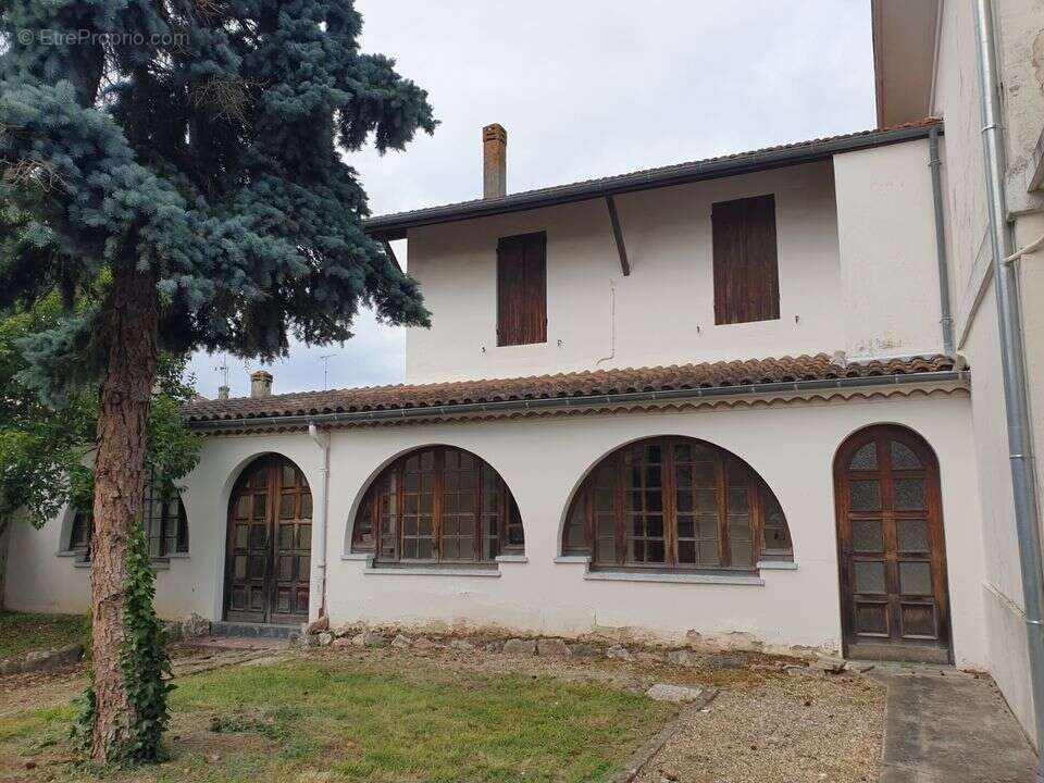 Commerce à MARMANDE