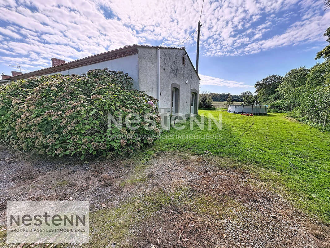 Maison à CHATEAUNEUF