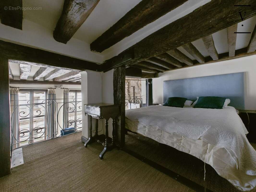 Appartement à PARIS-5E