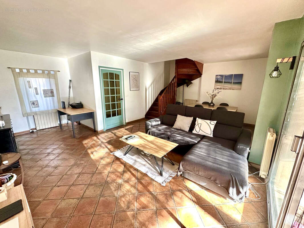 Maison à MARSEILLE-9E