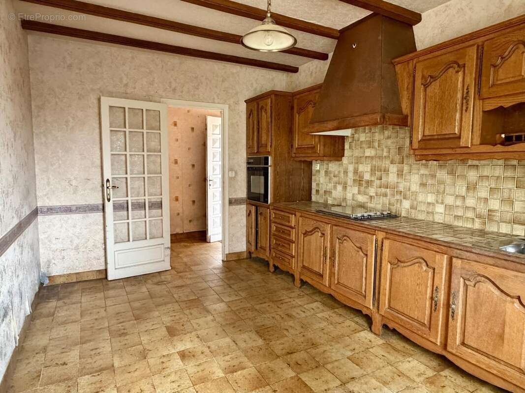 Maison à PLOUNEOUR-MENEZ