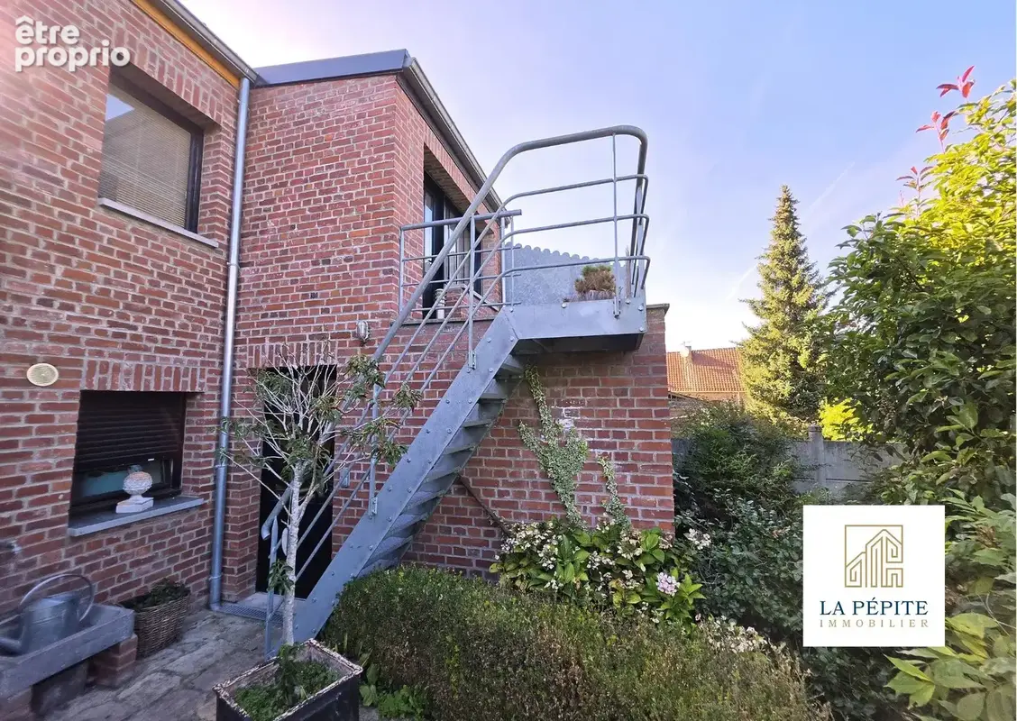 Maison de 200m2 - 6 pièces - 3 chambres et un studio indépendant - une beauté avesnoise - photo 23