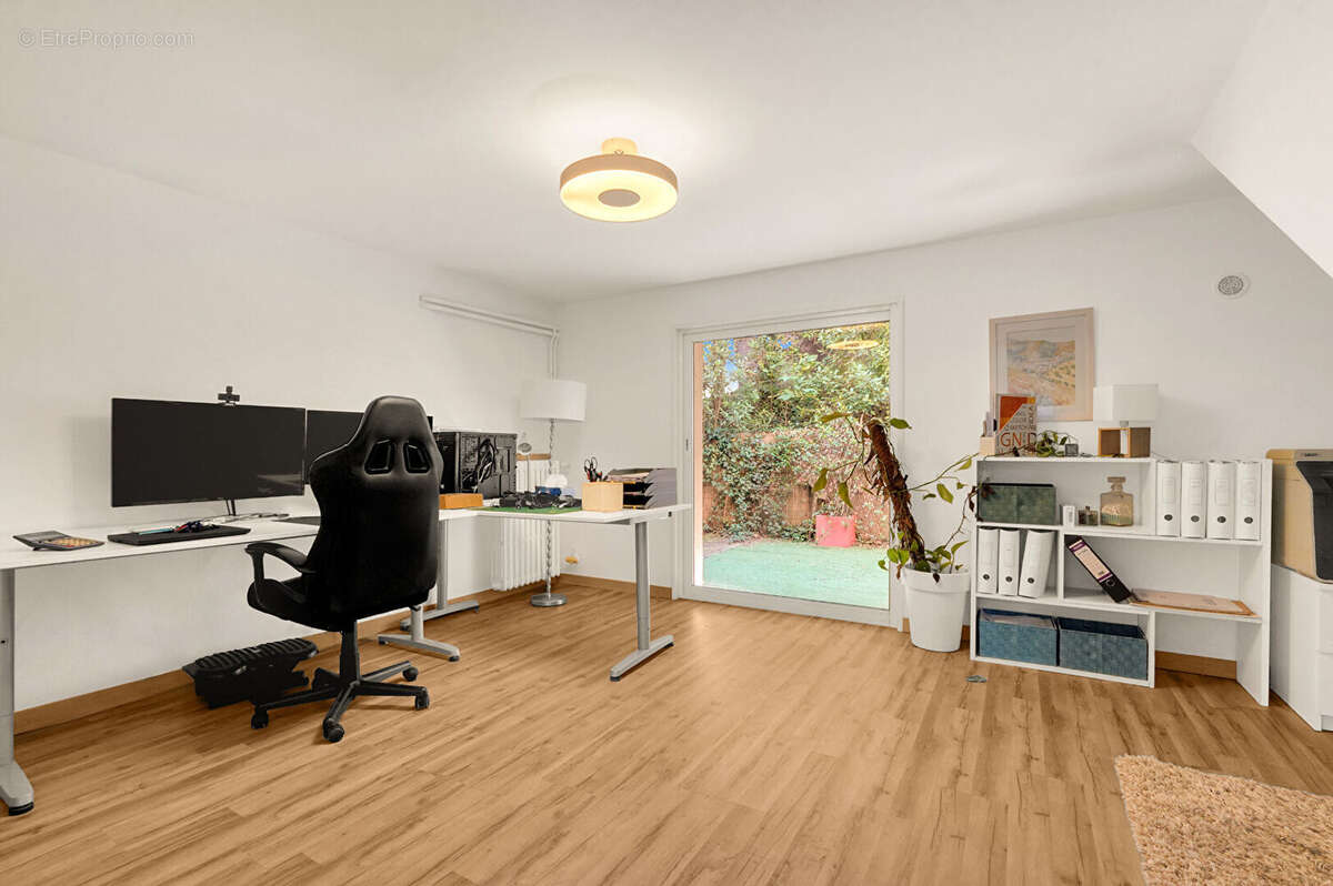 Maison à CASTANET-TOLOSAN