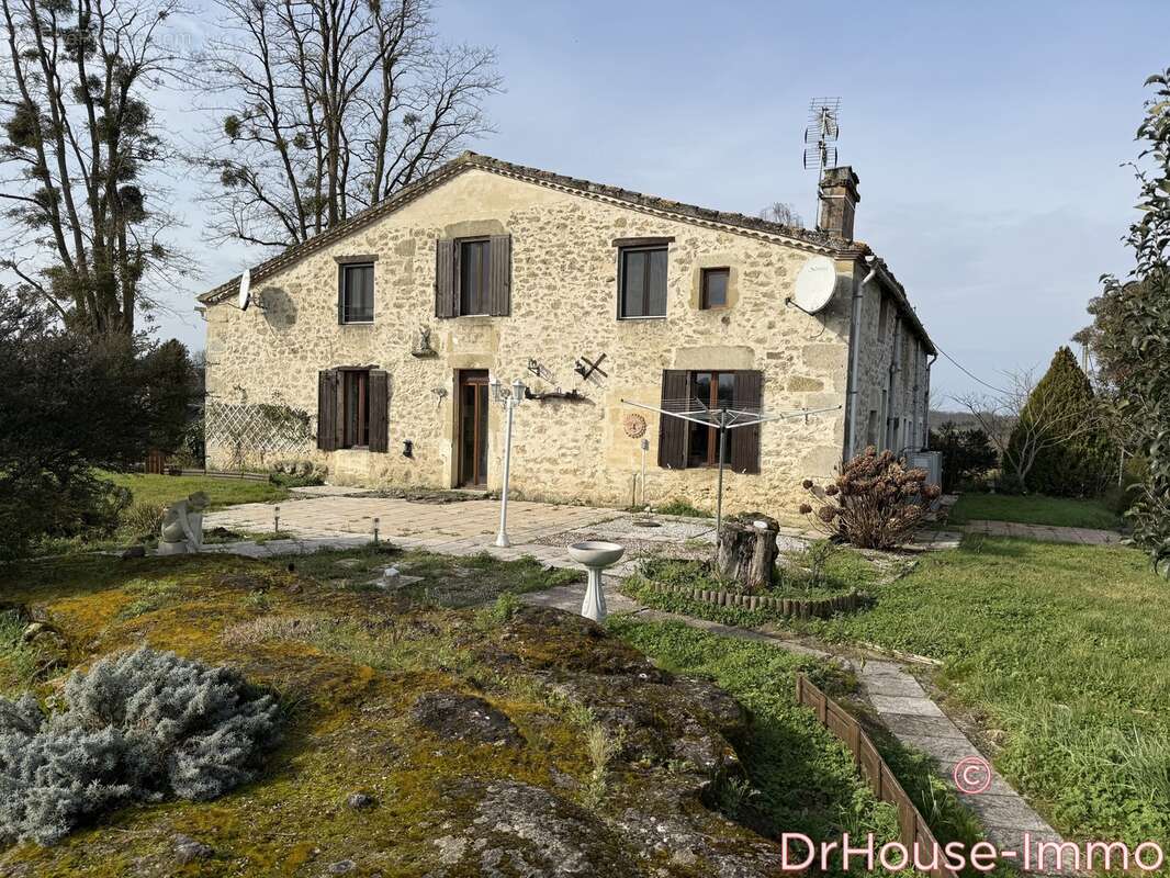 Maison à SAUVETERRE-DE-GUYENNE