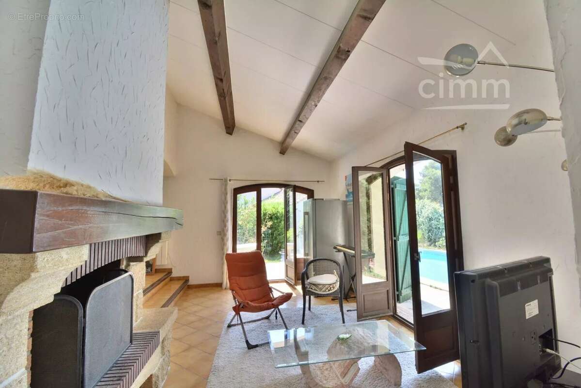 Vente - saint cyprien plage - belle villa 4 faces  - piscine - 6 pieces - 66750 - pyrenees orientales - region occitanie - photo 6