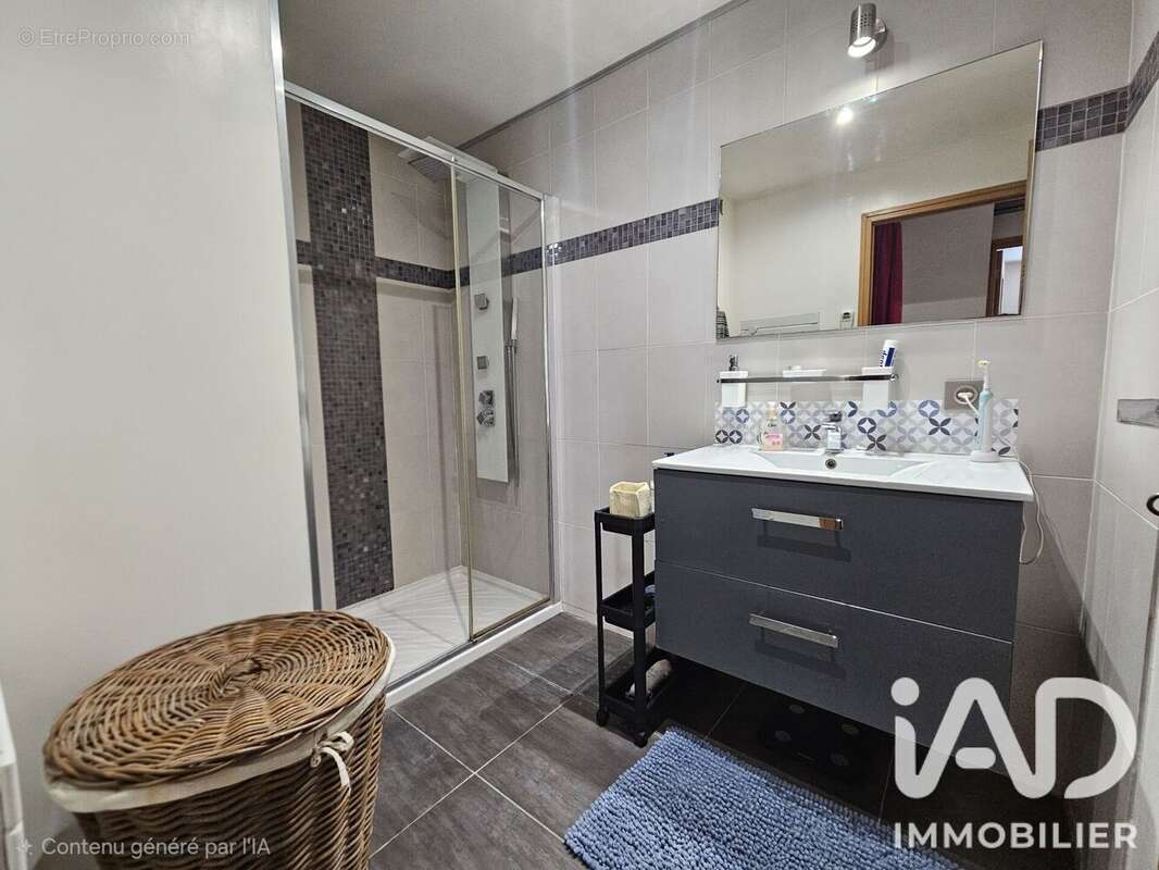 Photo 6 - Appartement à MARSEILLE-10E