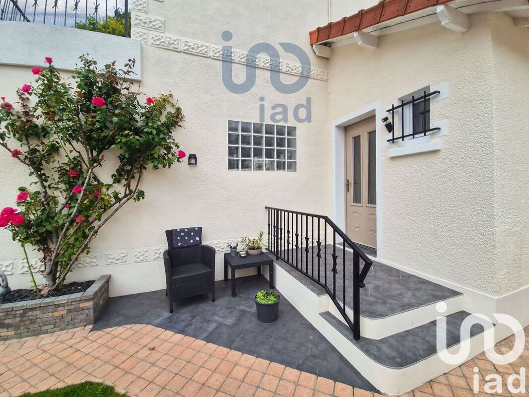 Photo 2 - Maison à MONTFERMEIL