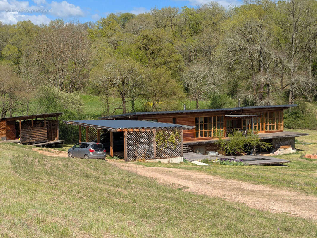 Maison en bois bioclimatique sur grand terrain - photo 14