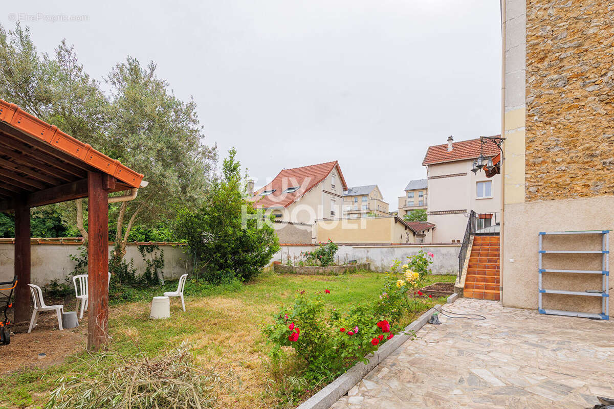 Maison à CHELLES