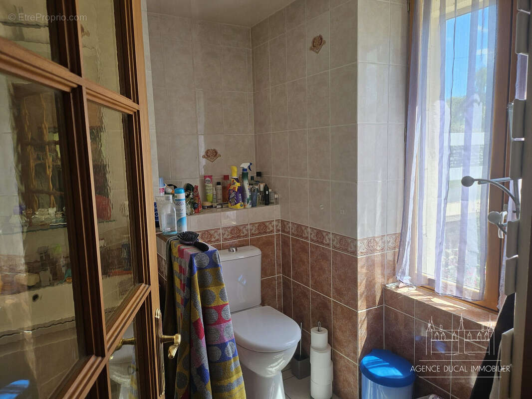 Maison 200 m² à Varennes-Les-Narcy  - photo 9