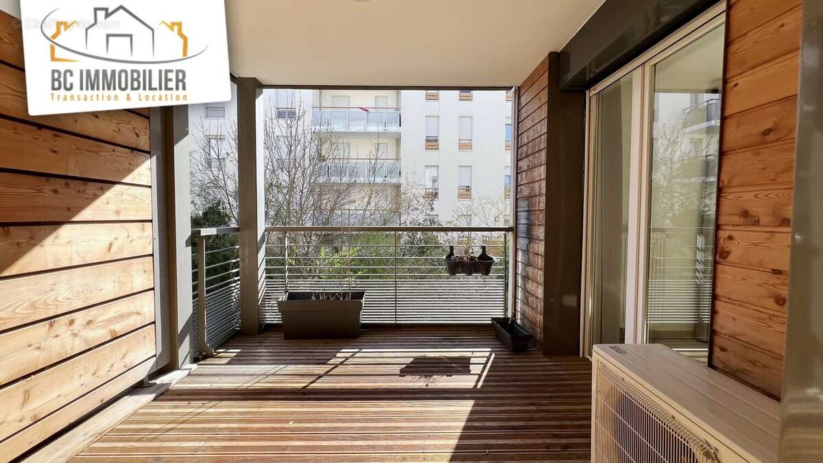 Appartement à FERNEY-VOLTAIRE