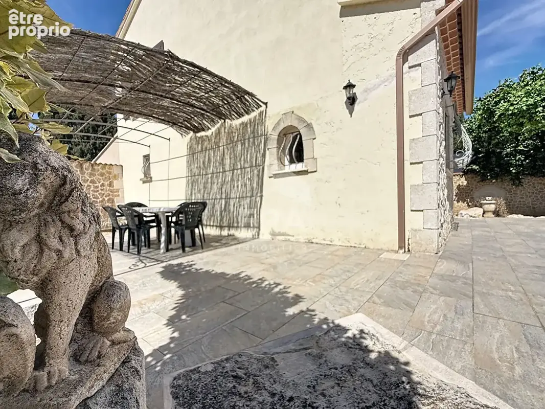 Photo Maison à Eyragues au prix de 616 000€
