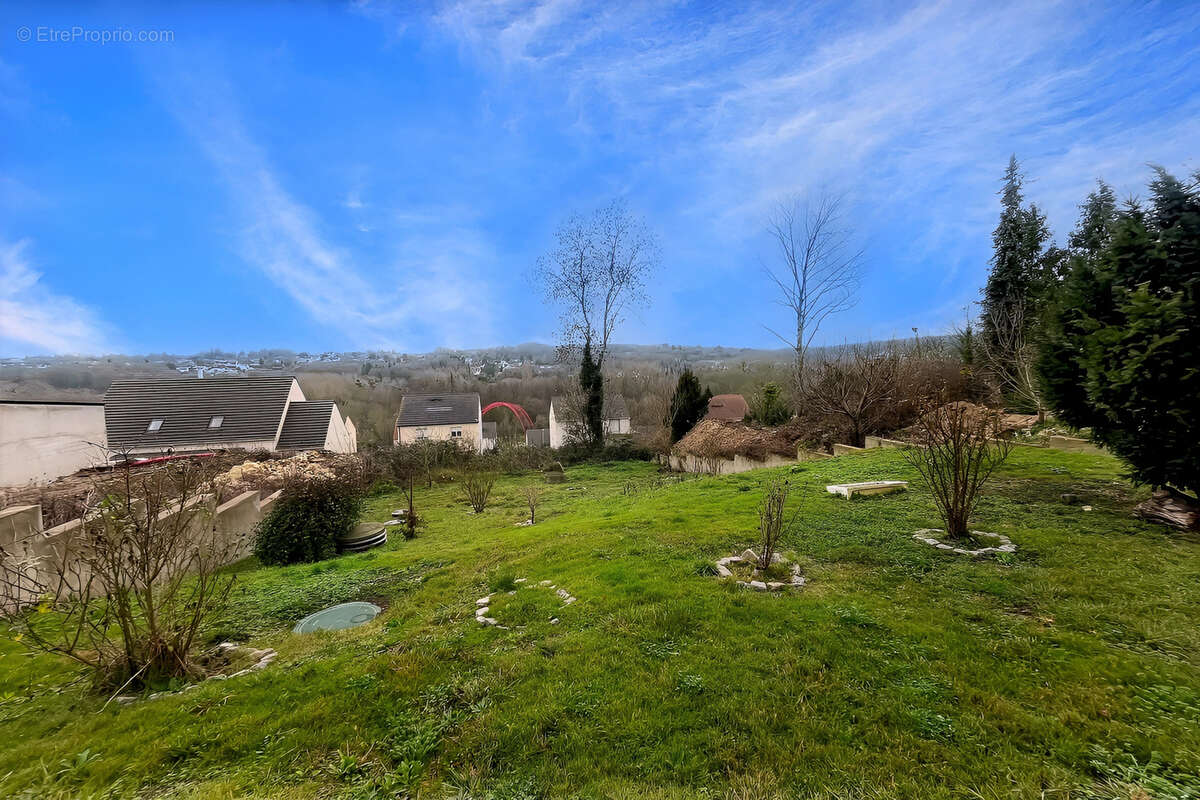 Maison à QUINCY-VOISINS