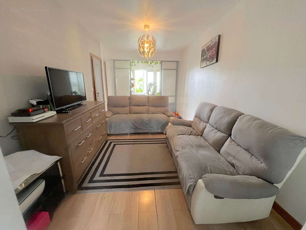 Maison à CHILLY-MAZARIN