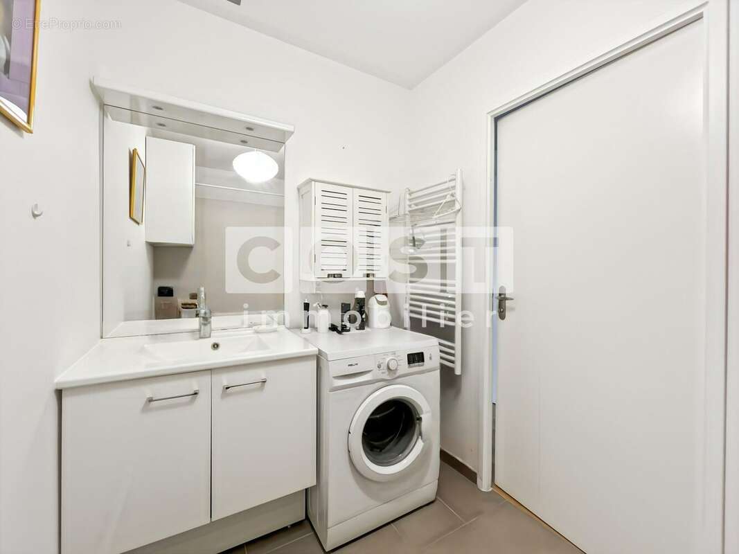 Appartement à COLOMBES