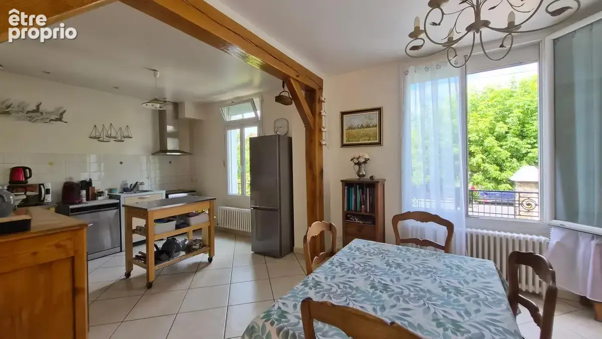 Viry Centre, T6, 116 m², sous sol, terrain 625 m², dépendance - photo 13