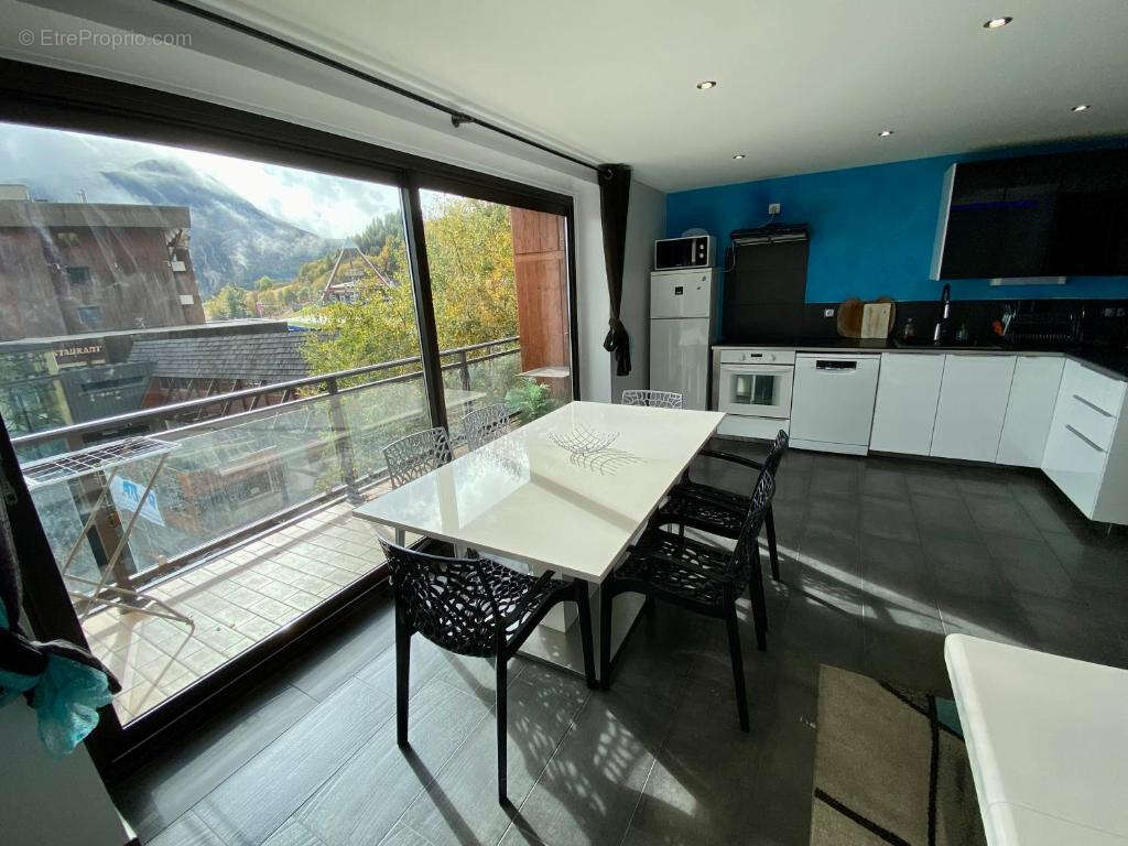 Appartement à LE CHATEL