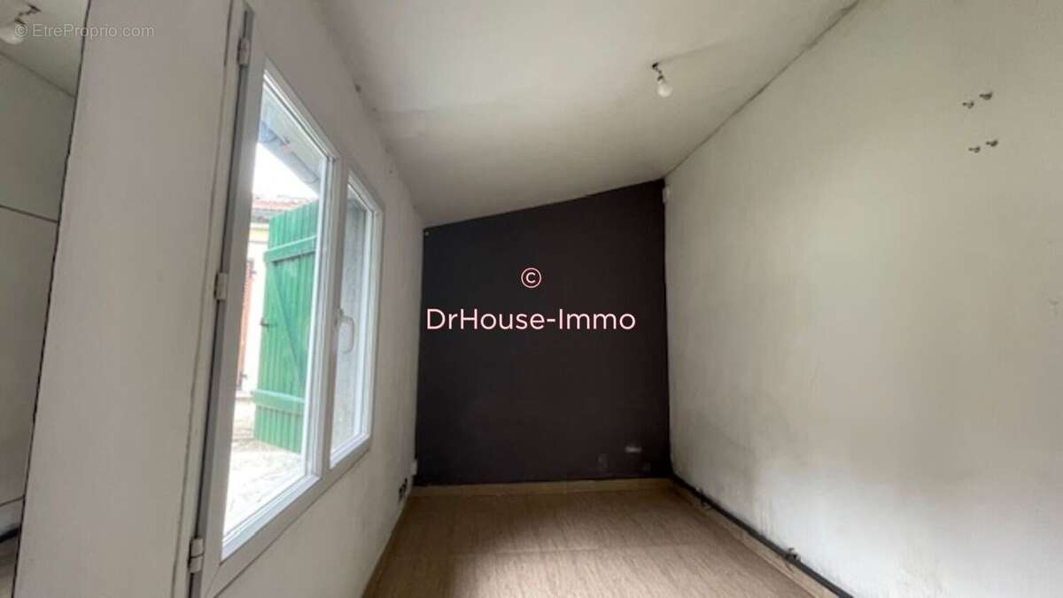 Maison à LES PAVILLONS-SOUS-BOIS