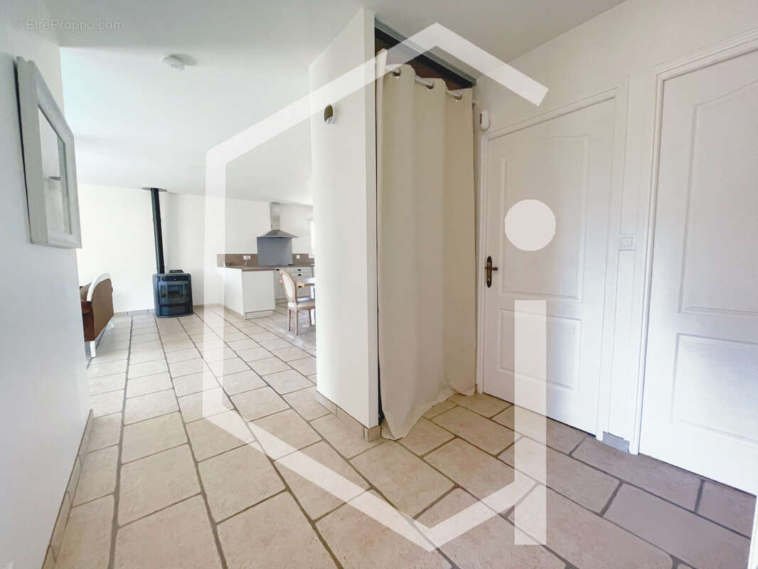 Maison à LA CHARITE-SUR-LOIRE