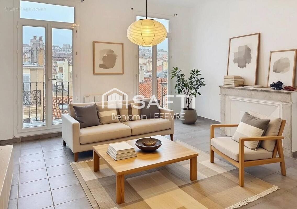 Photo 1 - Appartement à MARSEILLE-1E