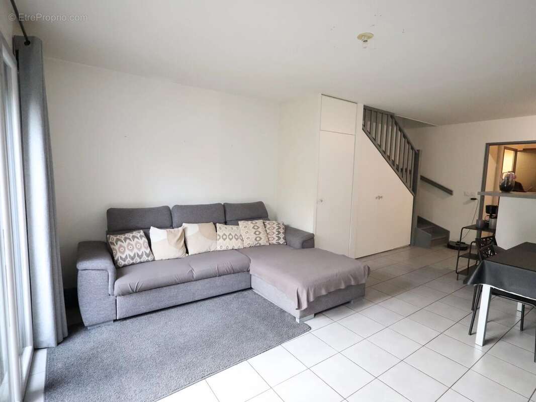 Maison à LE HAILLAN