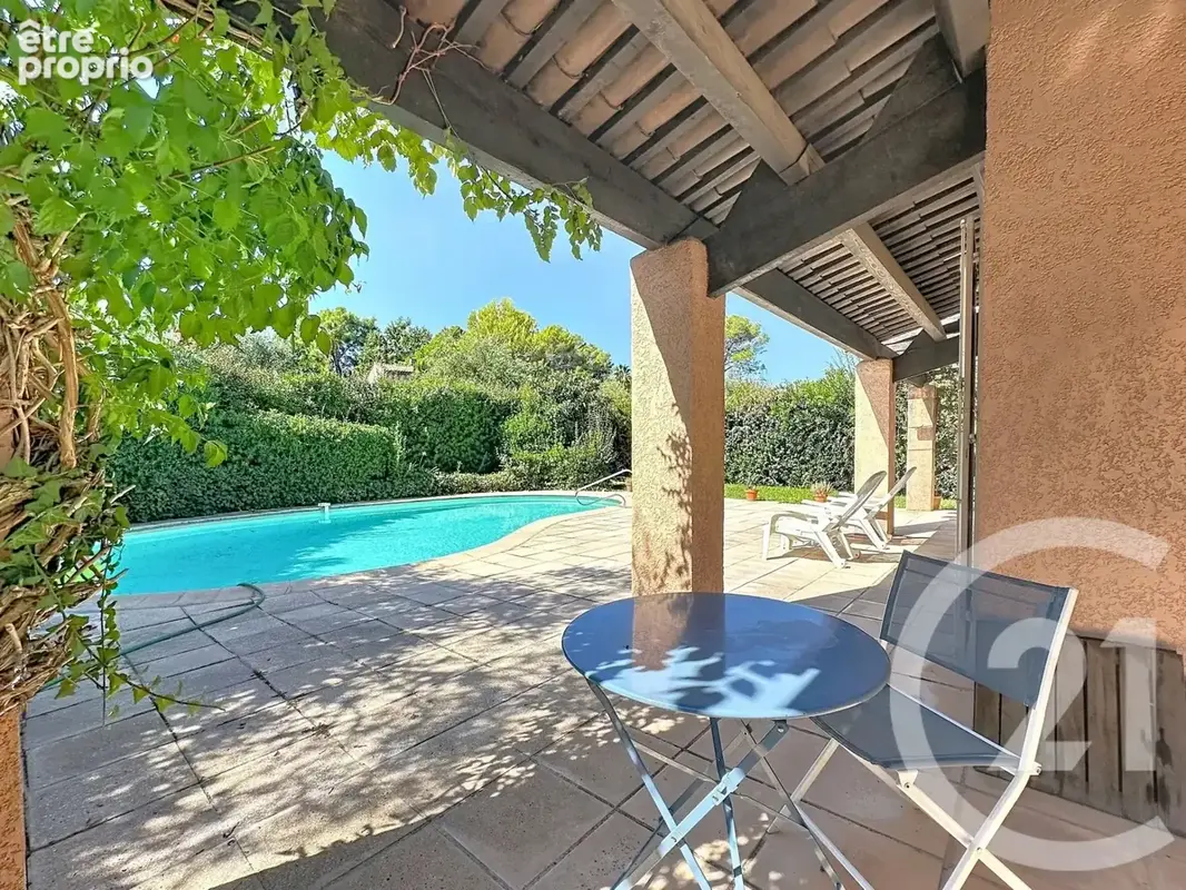 Maison 4 pièces 131 m² à vendre à Mougins (06250) - photo 3