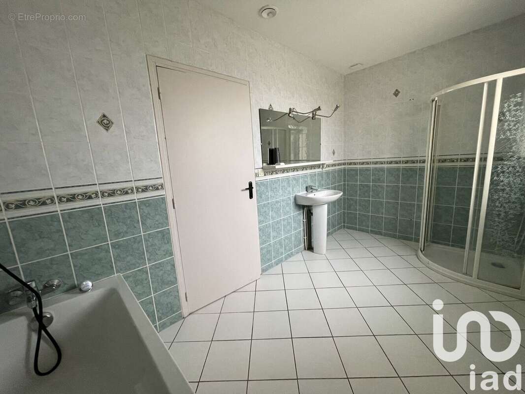 Photo 8 - Maison à BONNIERES-SUR-SEINE