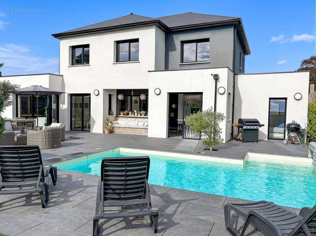 Maison à DOUVRES-LA-DELIVRANDE