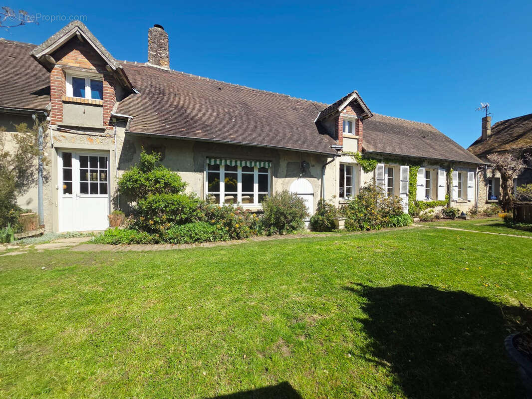 Maison à SONCHAMP