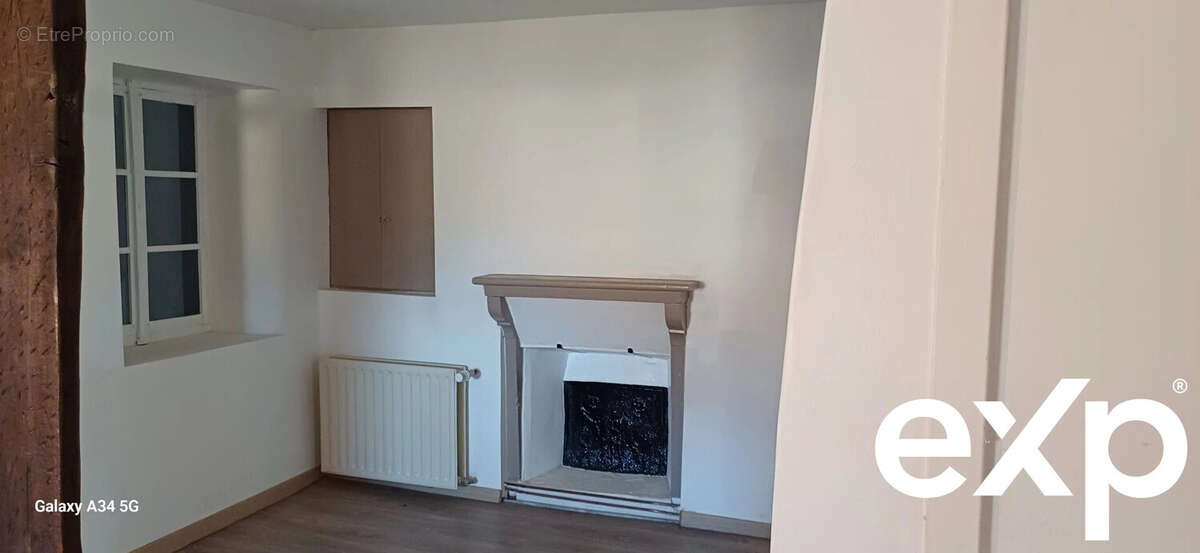 Maison à AISY-SUR-ARMANCON