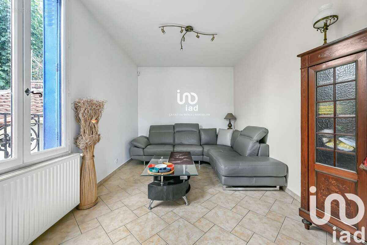 Photo 6 - Maison à NANTERRE