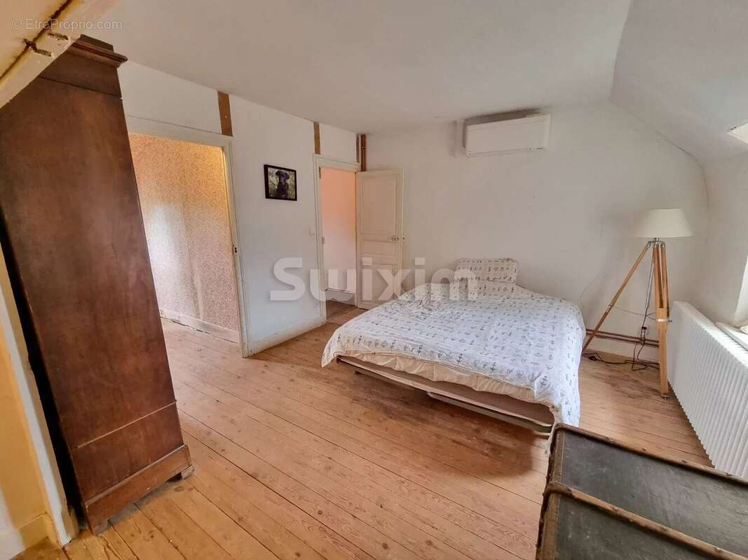 Maison à BRINON-SUR-BEUVRON