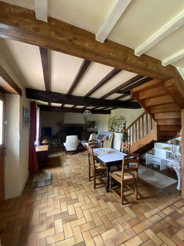 Maison à PLOUEC-DU-TRIEUX