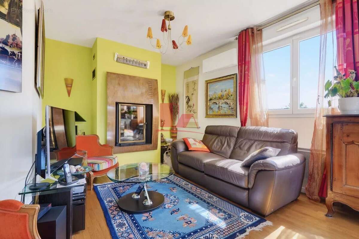 Appartement à CHATILLON